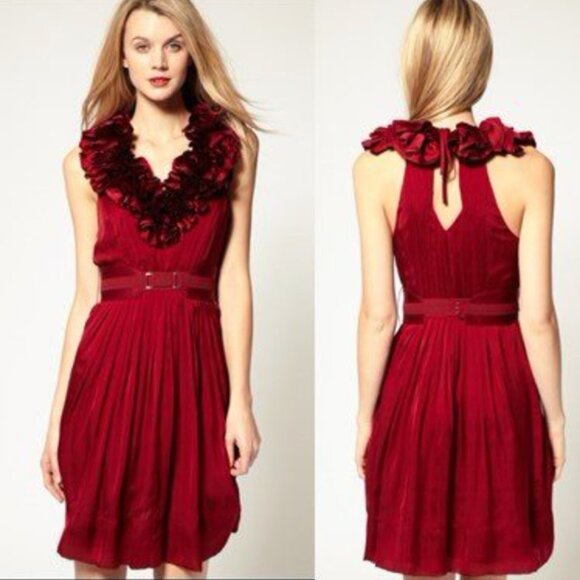 Karen Millen Dresses & Skirts - KAREN MILLEN red silk Limited Edition dress with bold floral neckline